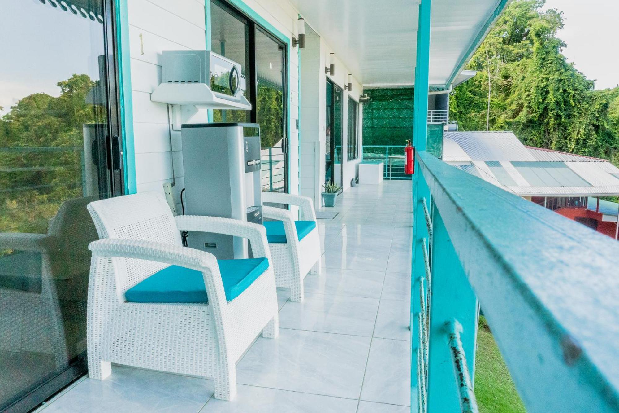 Ocean'S Breeze Apartment And Rooms Puerto Viejo de Talamanca Dış mekan fotoğraf