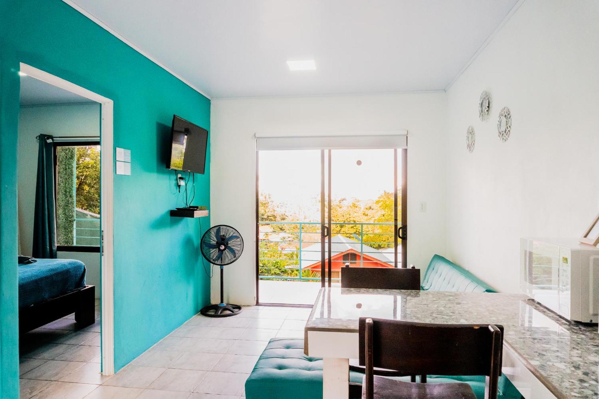 Ocean'S Breeze Apartment And Rooms Puerto Viejo de Talamanca Dış mekan fotoğraf