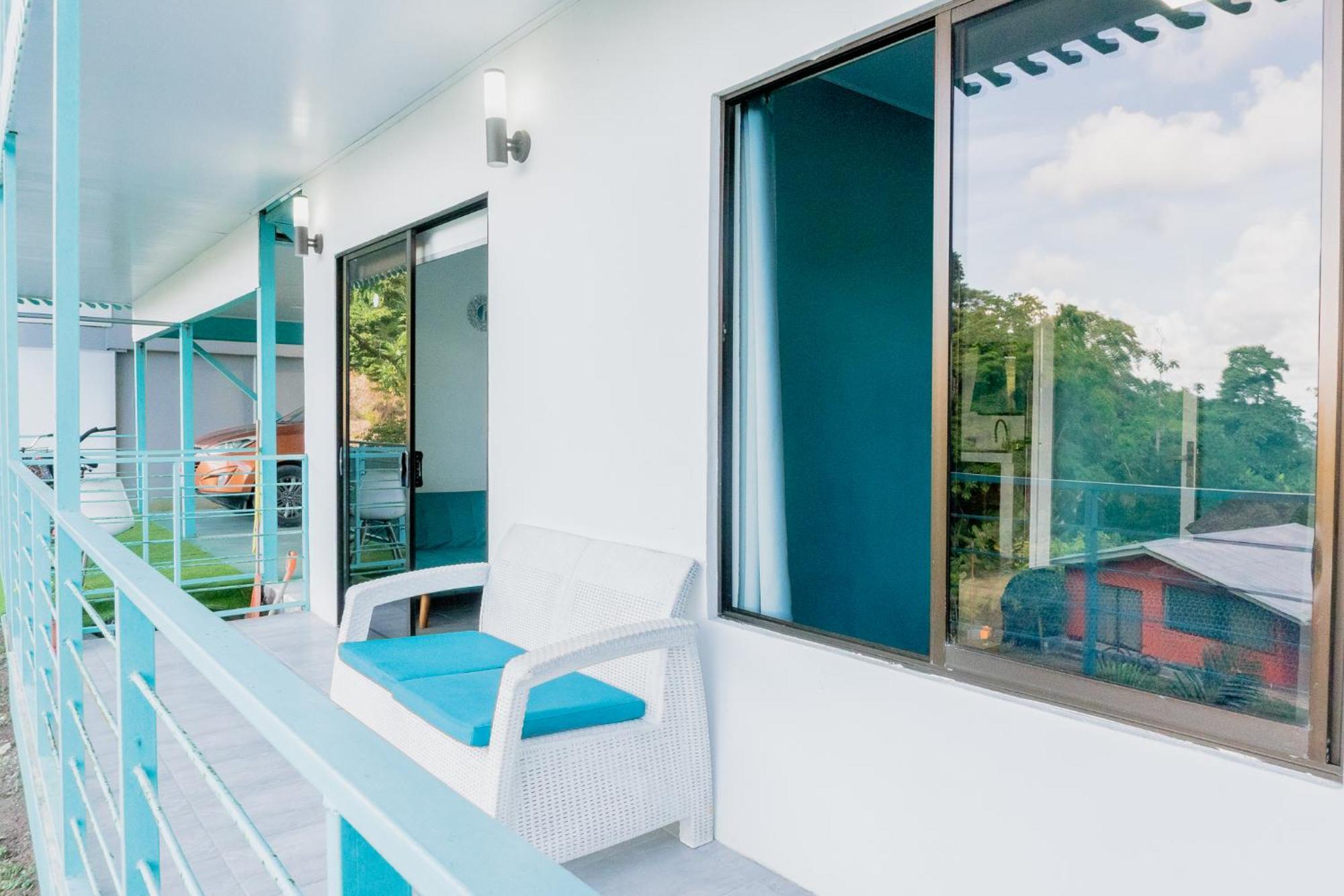 Ocean'S Breeze Apartment And Rooms Puerto Viejo de Talamanca Dış mekan fotoğraf