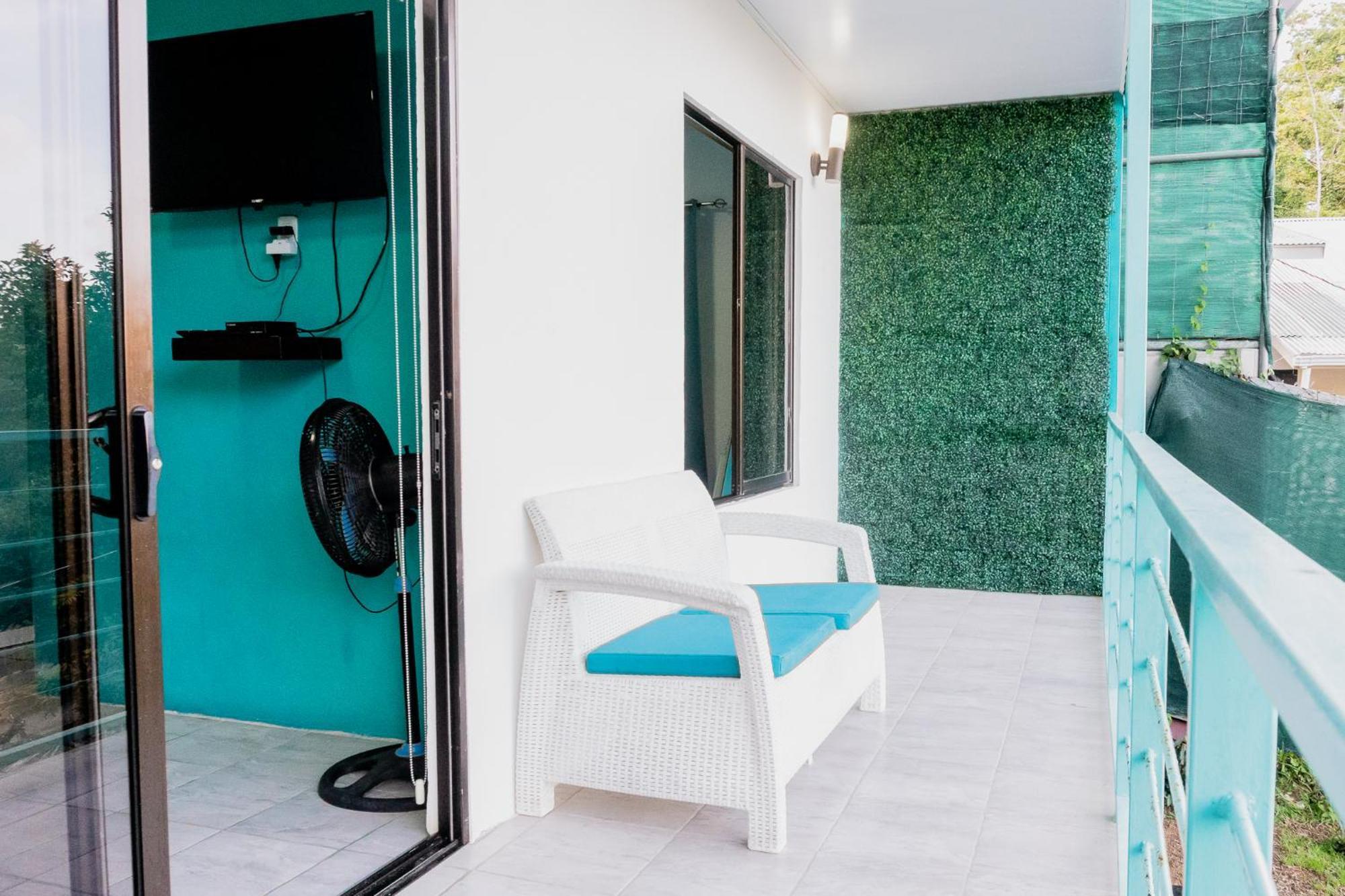 Ocean'S Breeze Apartment And Rooms Puerto Viejo de Talamanca Dış mekan fotoğraf