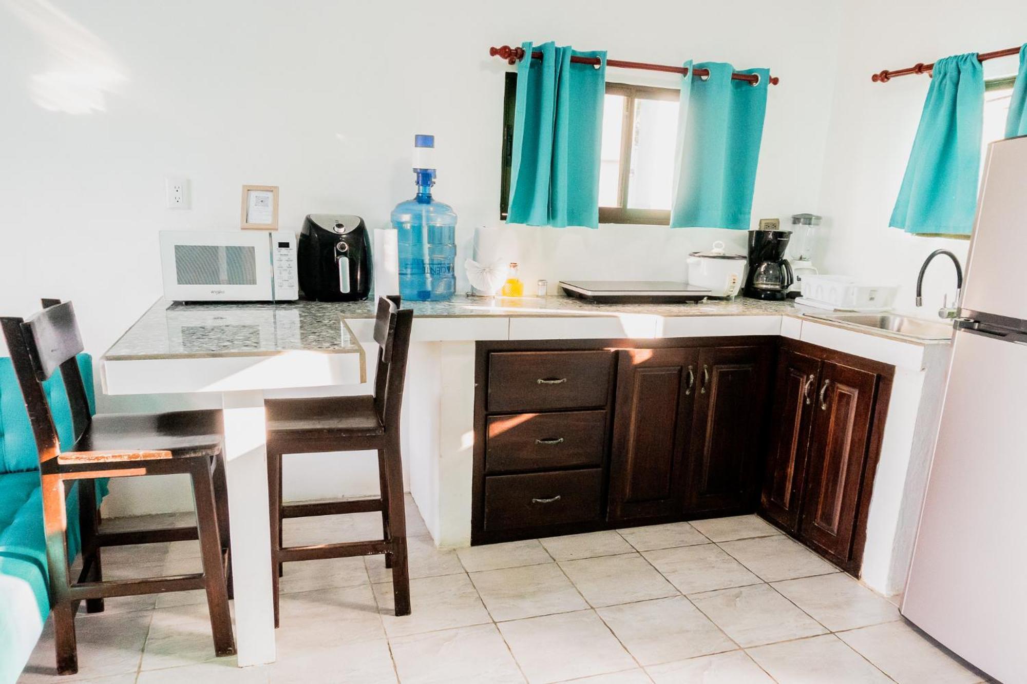 Ocean'S Breeze Apartment And Rooms Puerto Viejo de Talamanca Dış mekan fotoğraf